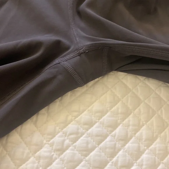 LULULEMON Wunder Under Crop (Hi-Rise) Awaken Full-On Luxtreme 21" size 8 - Picture 10 of 10